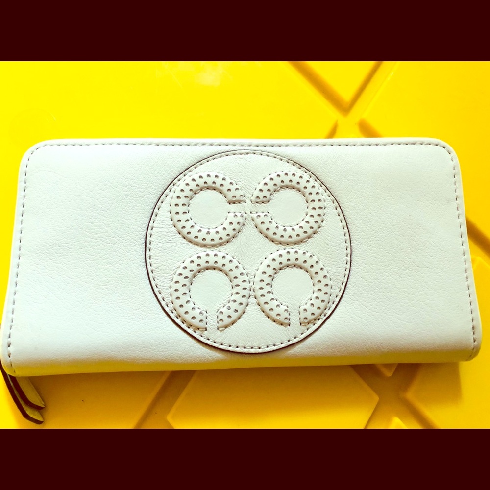 NWT! White Leather Coach Wallet
